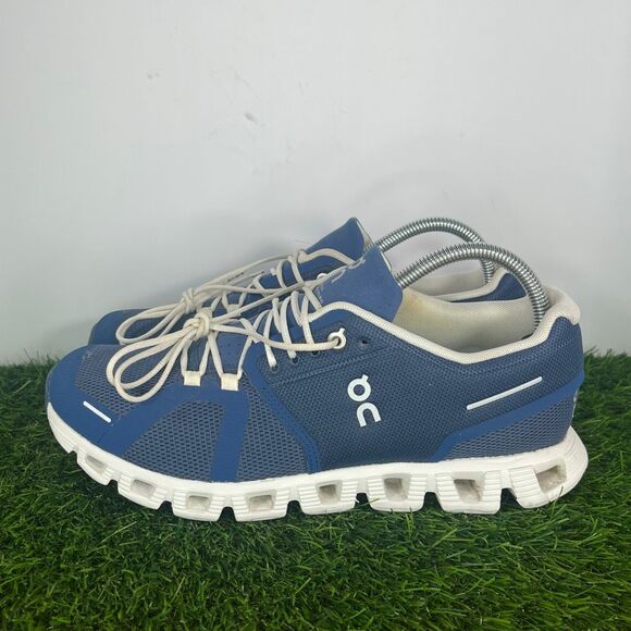 On Running Cloud 5 Denim White Women size 10 - Picture 1 of 9